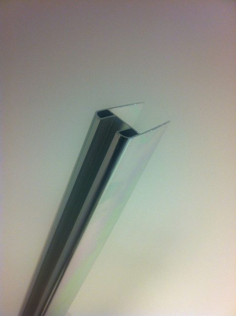 Wiesbaden chroom glasprofiel tbv muurprofiel glasdikte 1cm lengte 200 cm - 20.3837